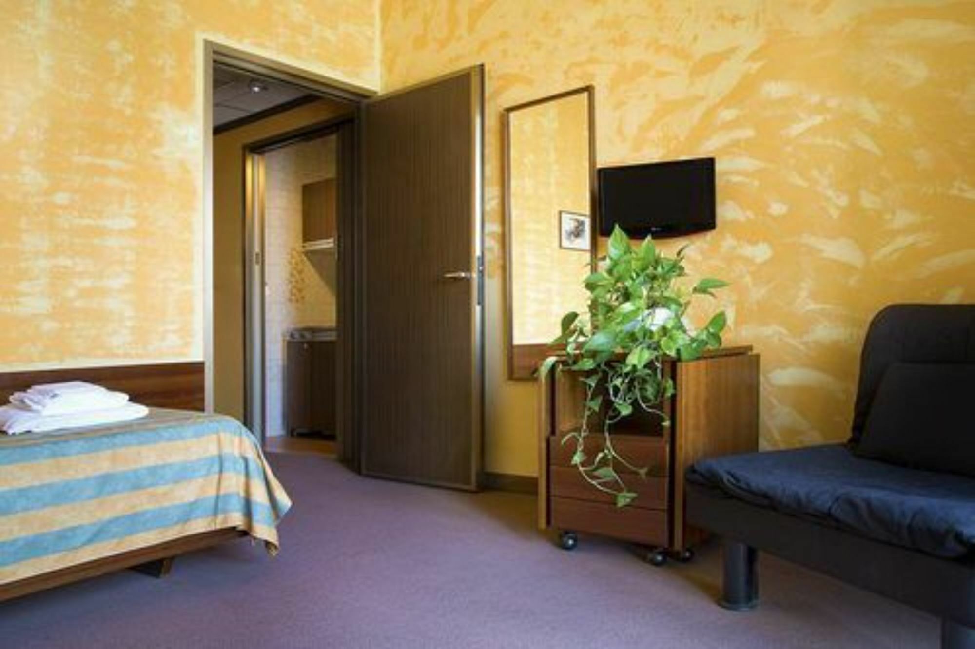 Residence Loreto Milaan Buitenkant foto